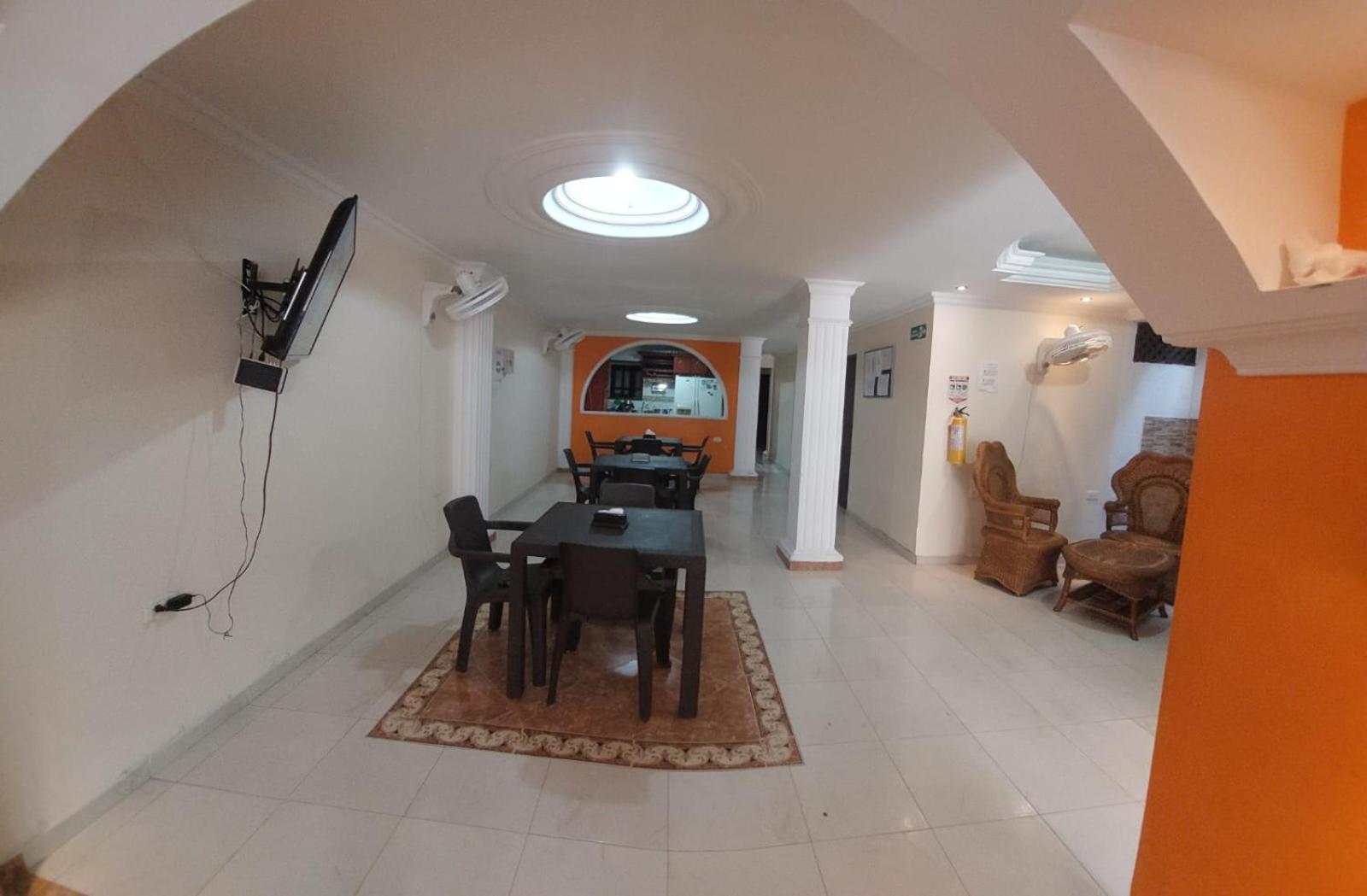 Hostal Los Alpes Cartagena, Cartagena